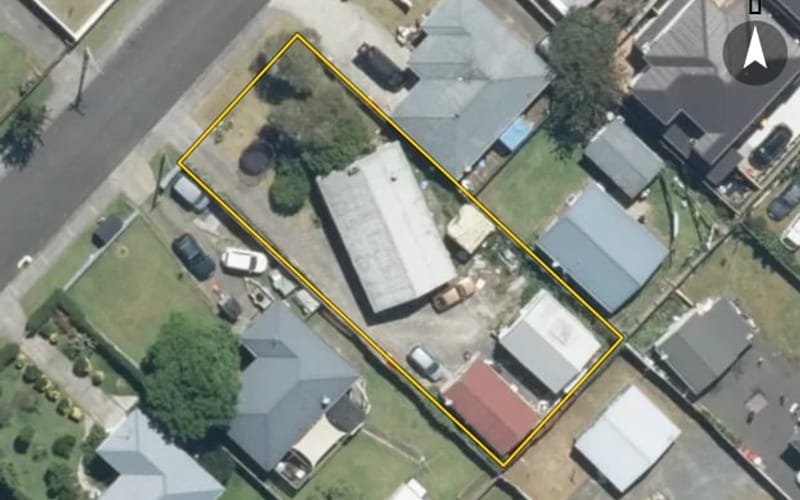 6 Whitley Crescent
