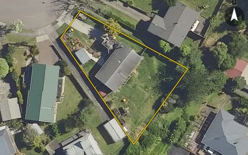 41 Sunline Place