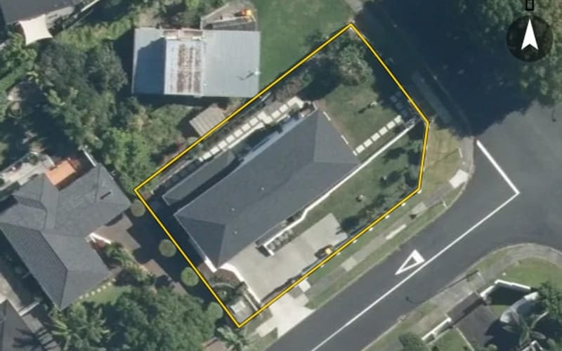 6 Charles Dickens Drive