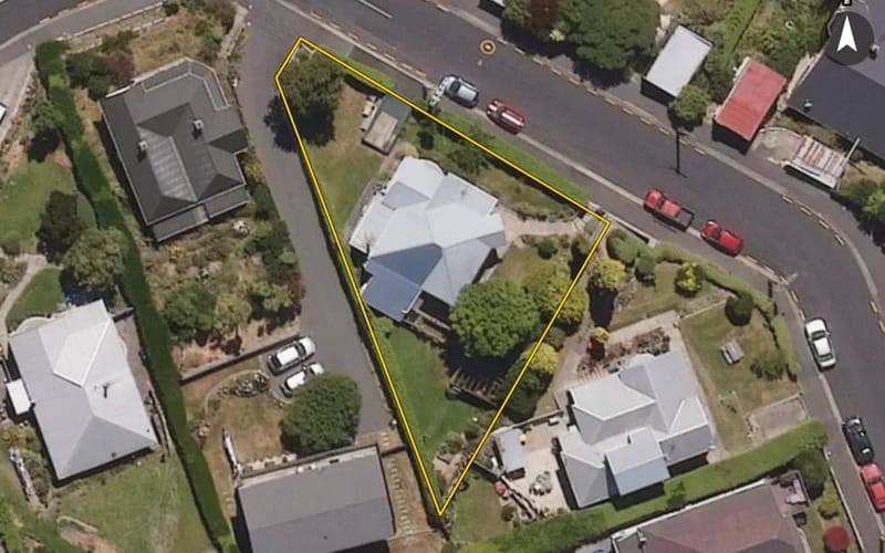16 Murray Street