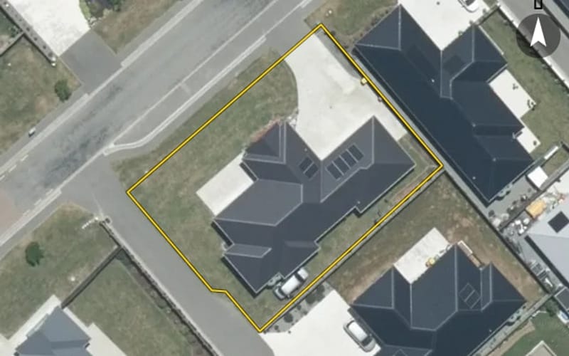 28 Geoff Geering Drive