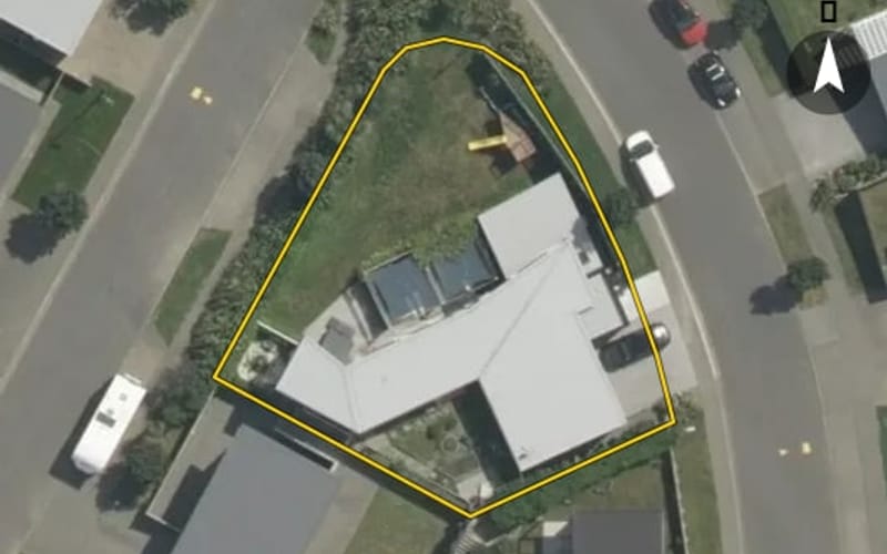 6 Red Beech Avenue