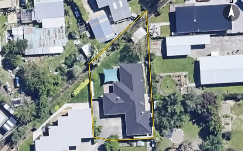 12A Belvue Crescent