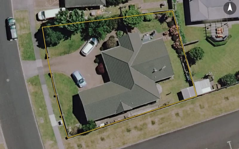 8 Admiral Crescent