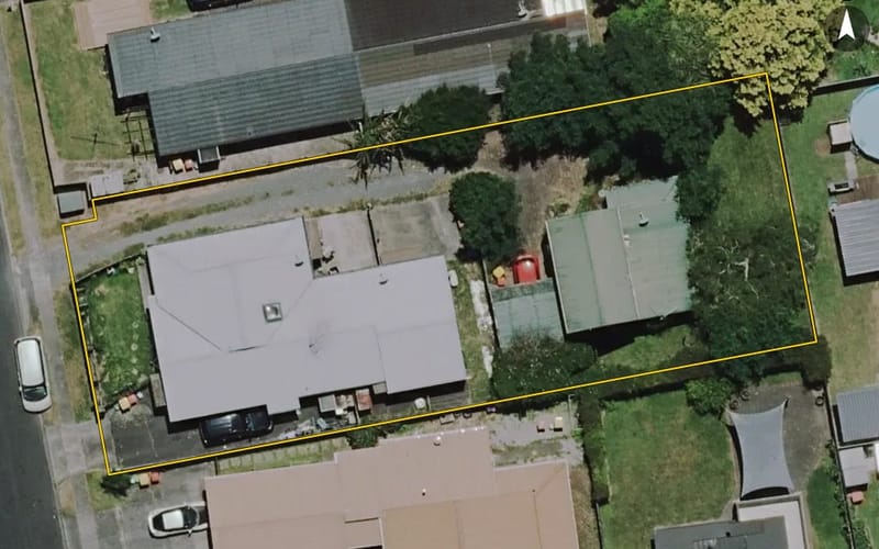 4A Leslie Place