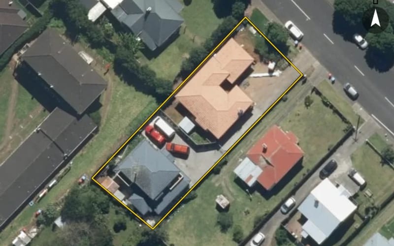 29 Awa Street