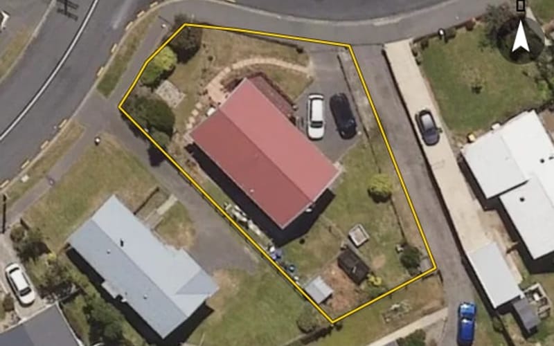 2 Craig Hendry Street