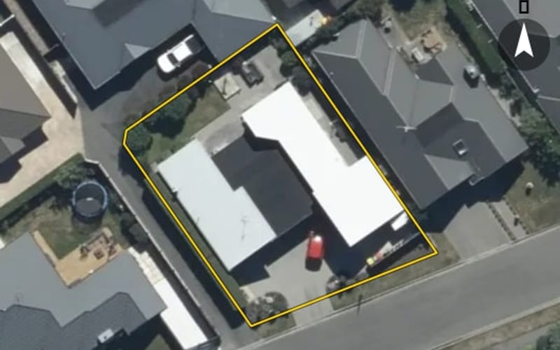 11 Len Hale Place