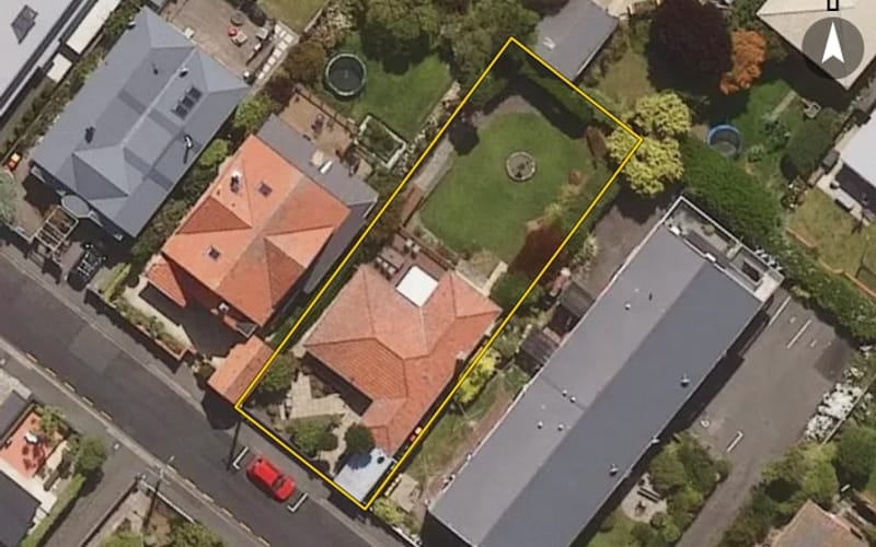 15 Sheen Street