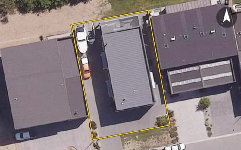 8 Silverstone Drive