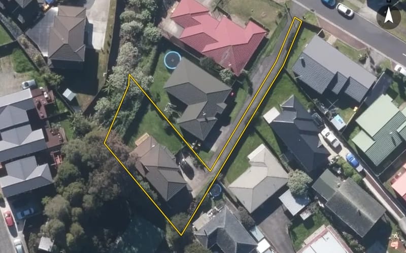8 Ali Place