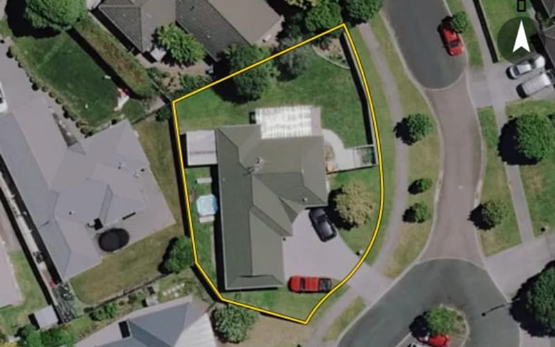 10 Bellona Place