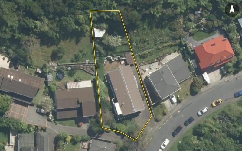 9 Thatcher Crescent