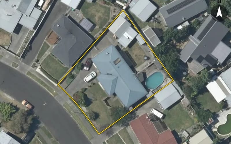 10 Selkirk Street
