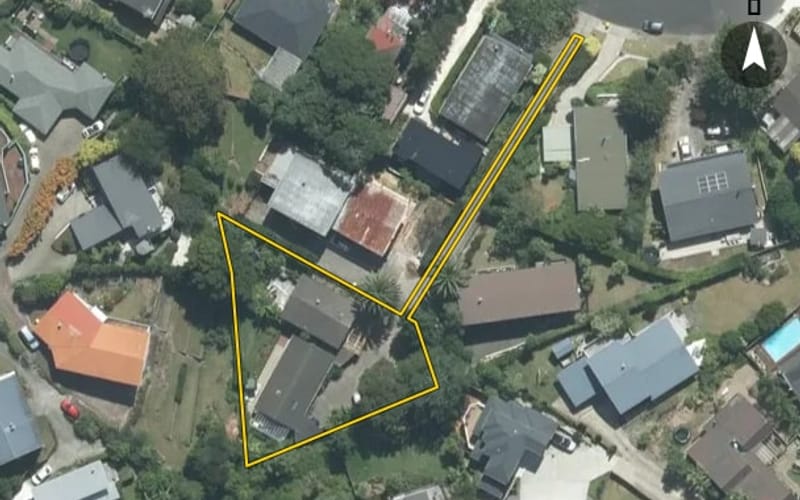 14 Surville Place