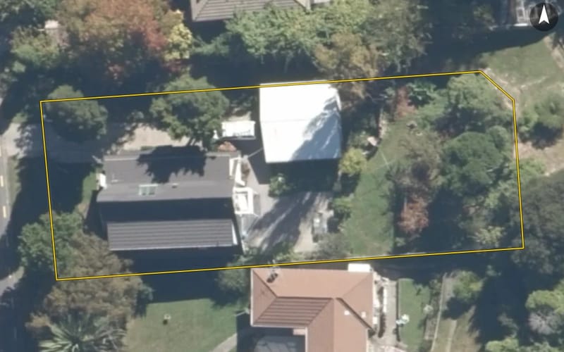 11 Blue Mountains Road