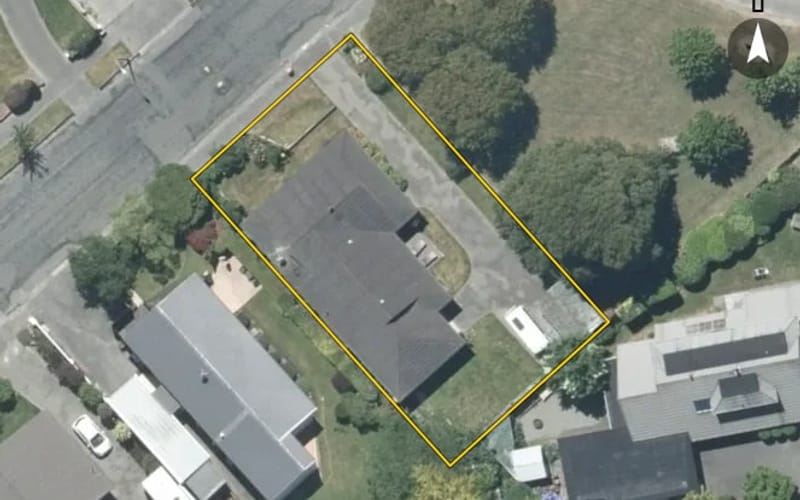 12 Osborn Grove