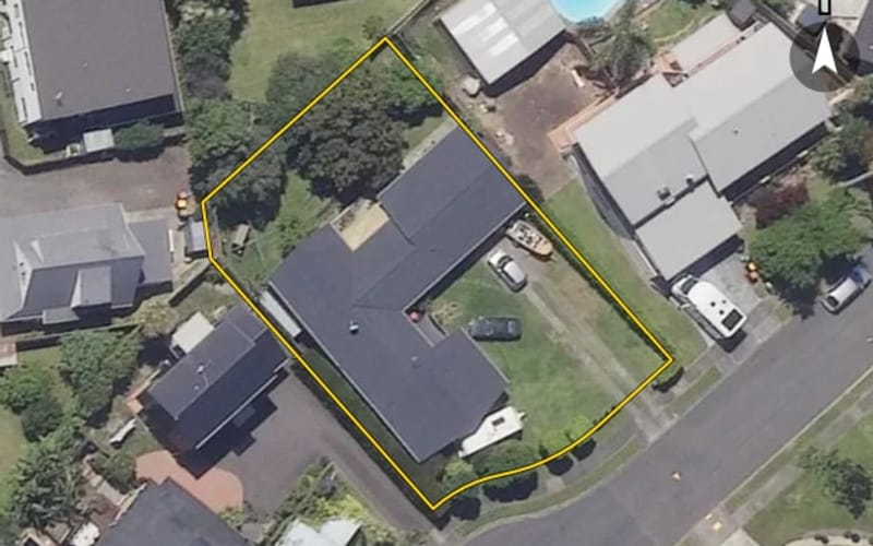 9 Maxine Place