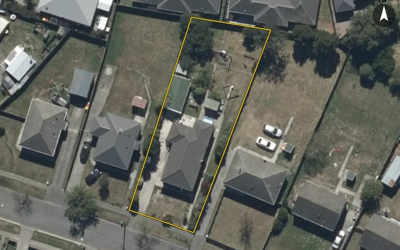 24 Earnslaw Crescent