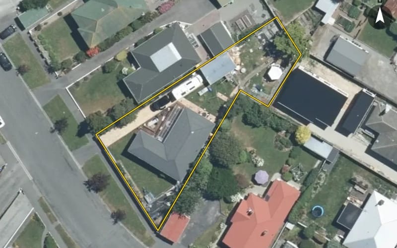 25 Hill View Crescent