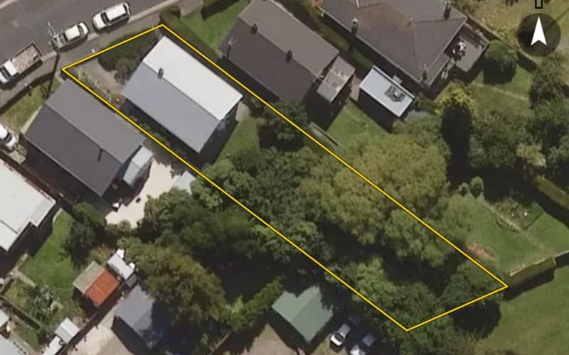 10 Culloden Street