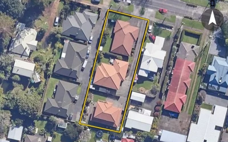 2/8 Erson Avenue
