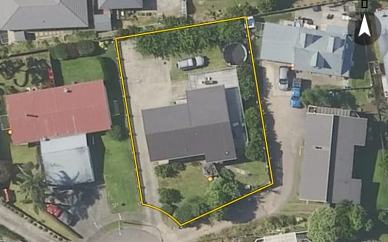 15 Lorna Place