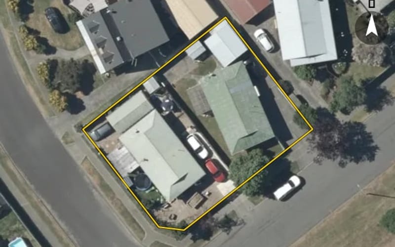 11 Wainscott Street