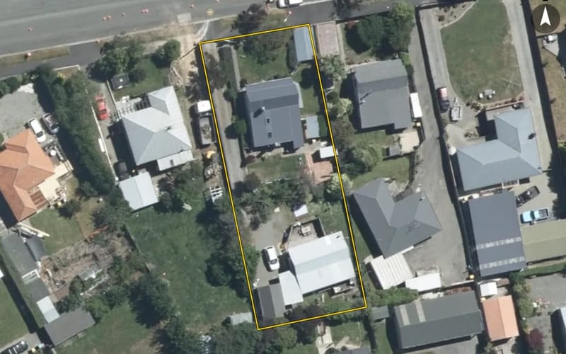 2/114 Luxmoore Road