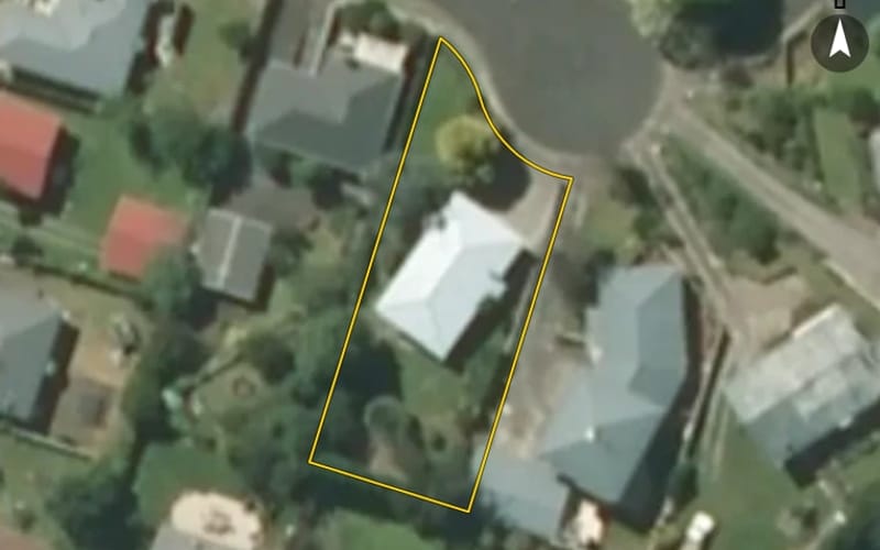 6 Sardinha Place