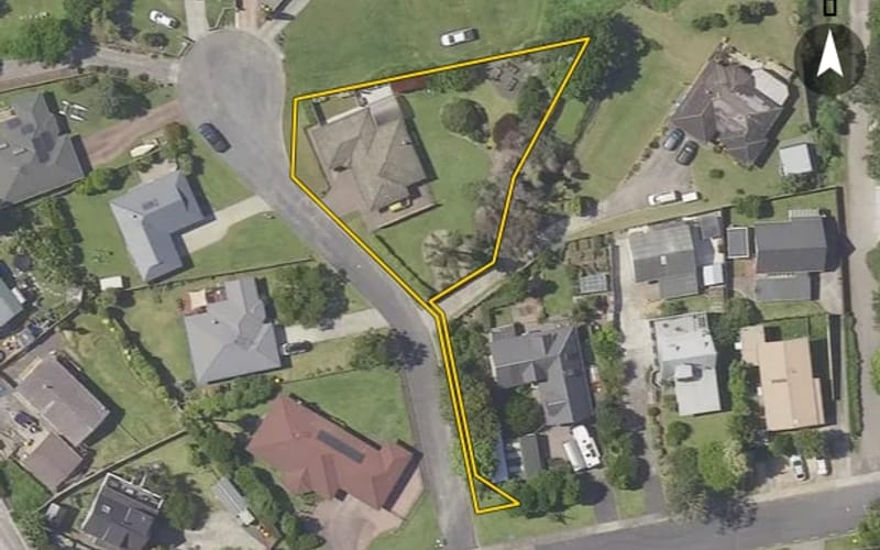 10 Heronvale Way