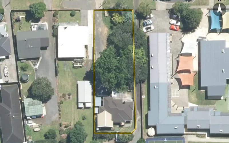 62 George Crescent