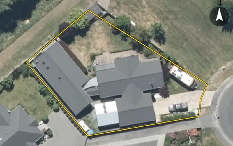 13 Westpark Close