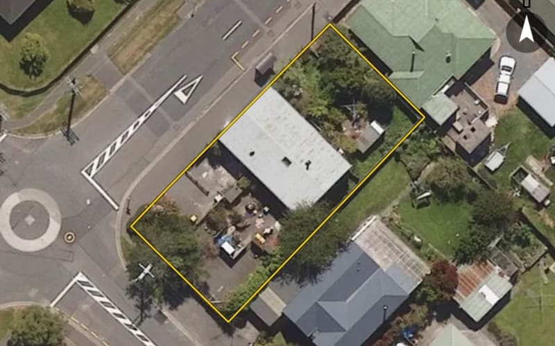 1B Station Road