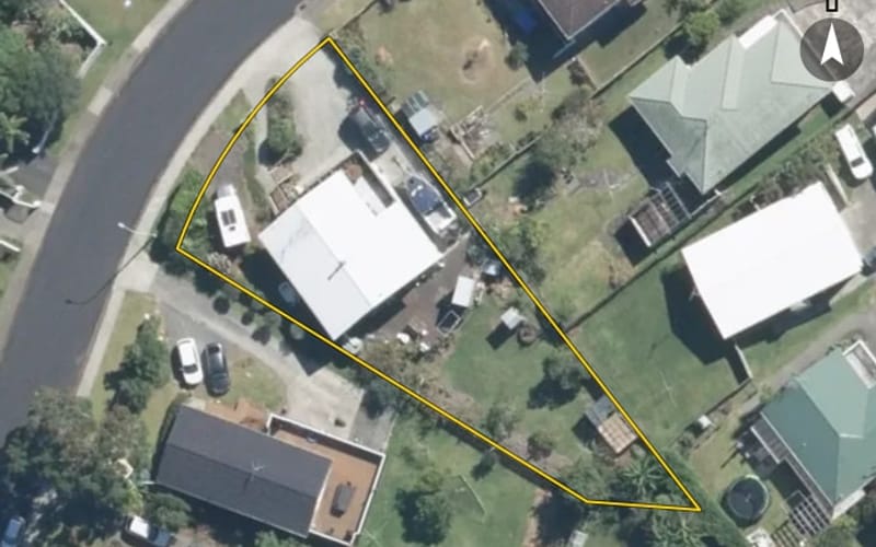 4 Fairway Avenue