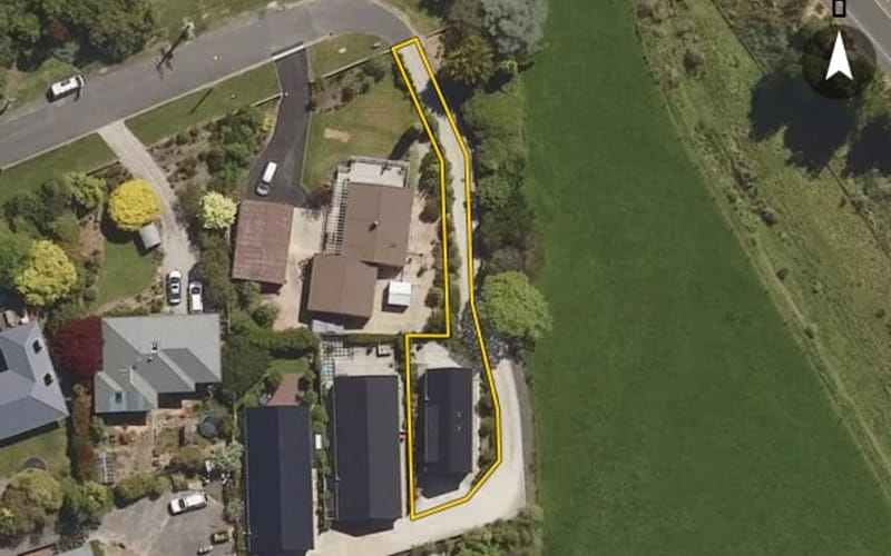 6 Boundary Road