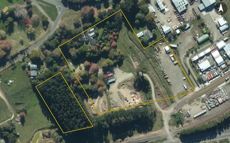 1 Hillcrest Road