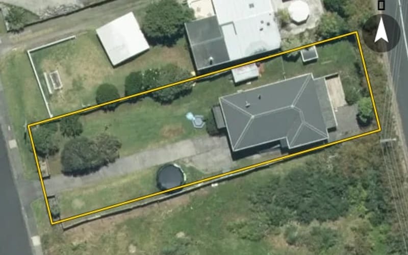 5 Warwick Avenue