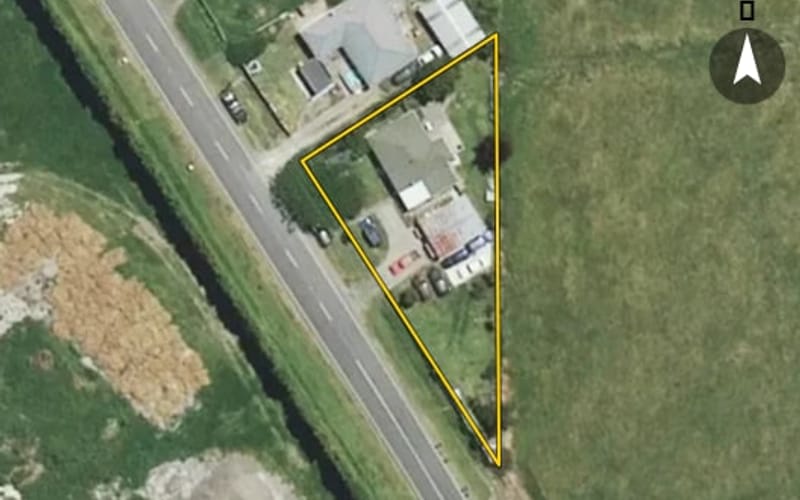 123 Paroa Road