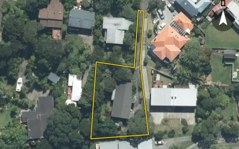 6 Wilding Avenue