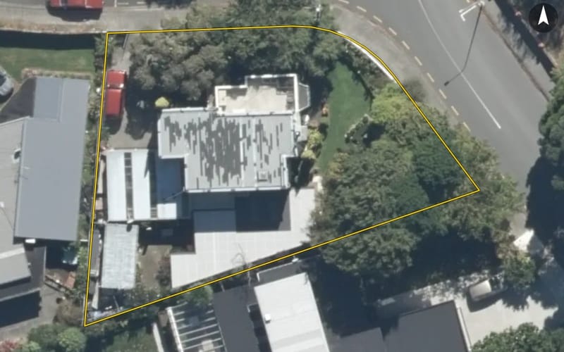 1 Troon Crescent