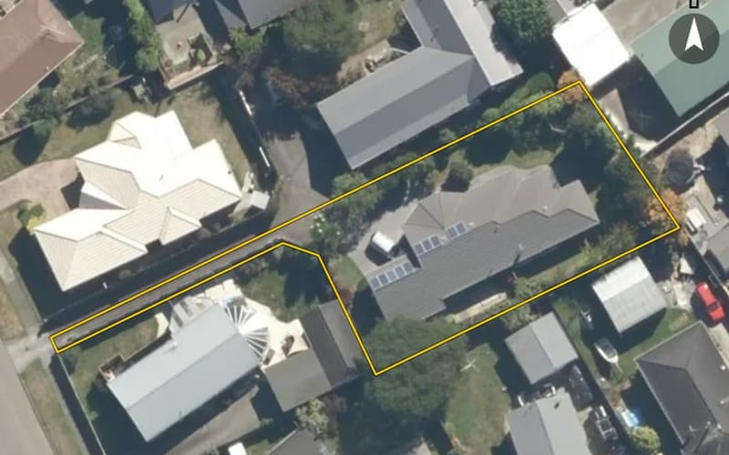 16A Turon Crescent