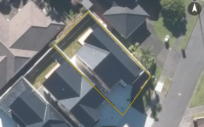 4 Auden Close