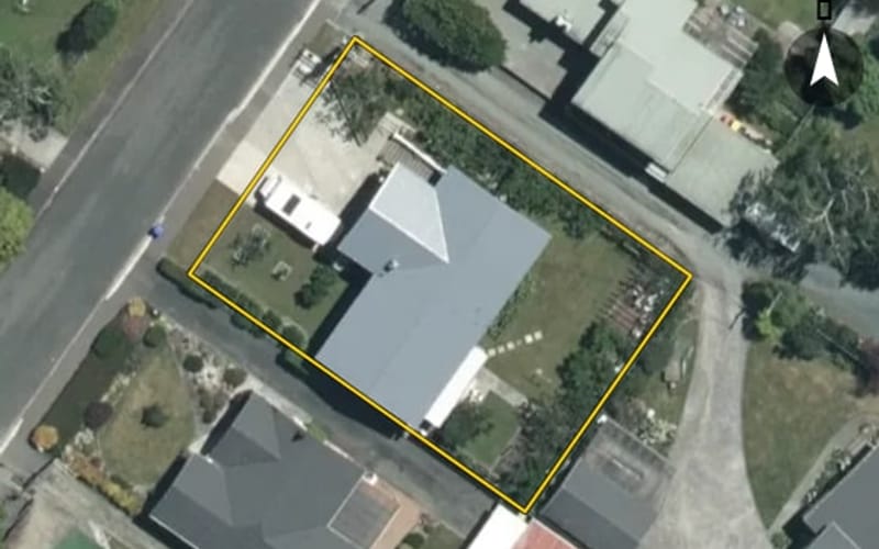 11 Reeves Street
