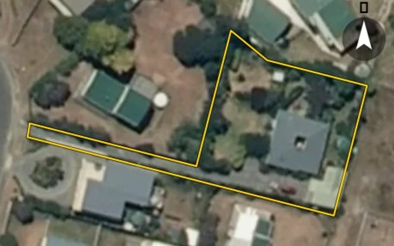 16 Arataki Grove