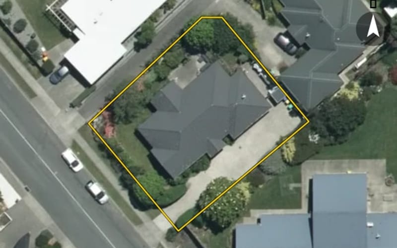 33 Ngawhatu Road