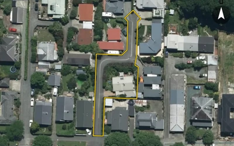 2 Lauria Way