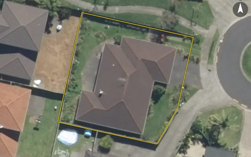 16 Kalmore Place