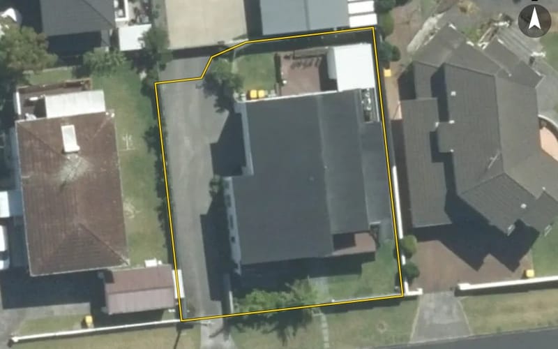 18 Hyde Road