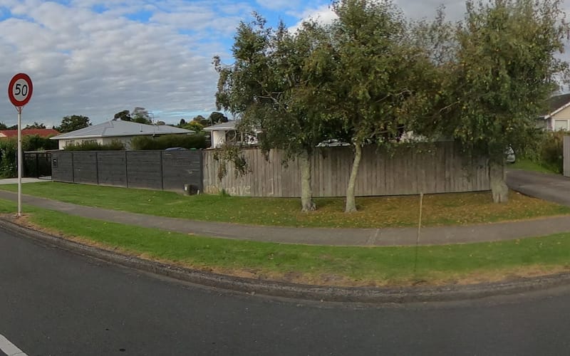 2/2 Hazeldene Place